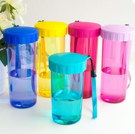 四種被子喝水很危險，你知道嗎？塑料杯篇